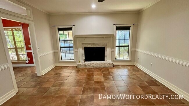 Foto del edificio - 135 Sunnycrest Dr