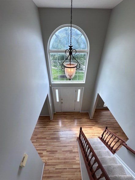 Foto del edificio - 5575 Glen Oak