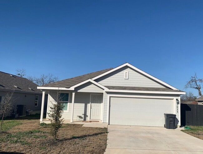 Building Photo - 7023 Randado Ct