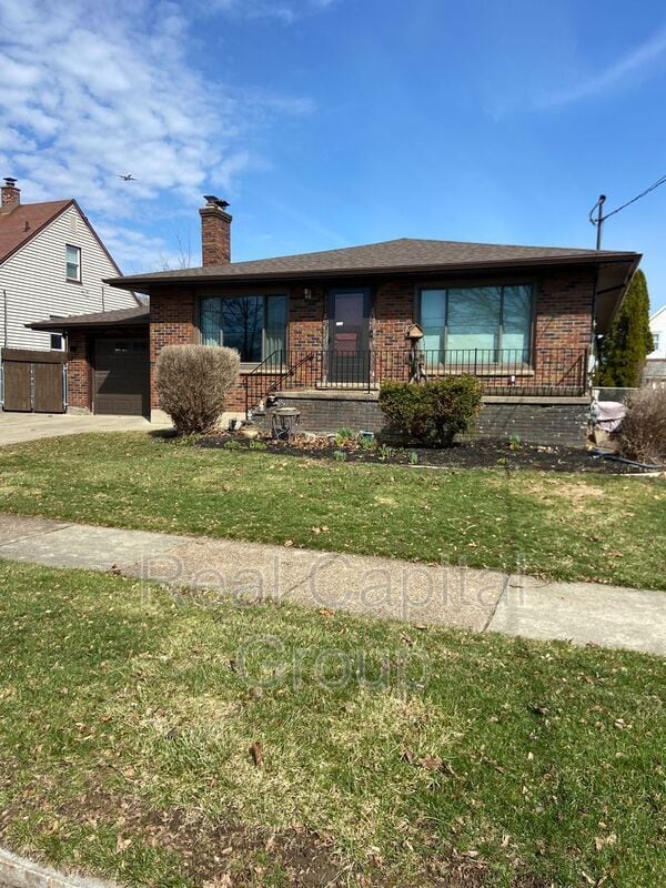 Building Photo - 3518 Ontario Ave