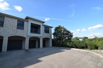 Building Photo - 7701 Rialto Blvd