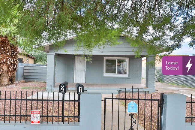 Foto del edificio - 126 N 10th Ave