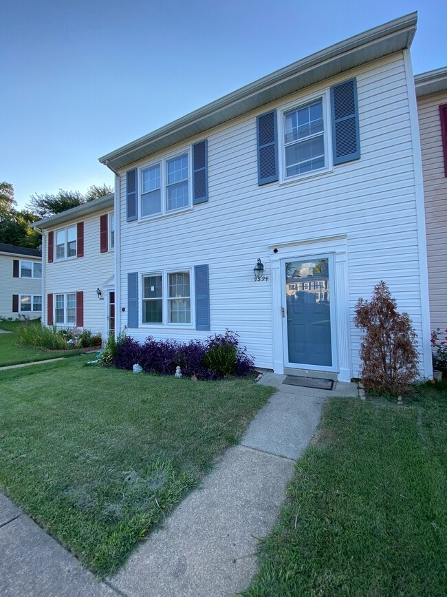 Building Photo - 9594 Inverary Ct