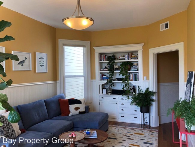 Foto del edificio - 2 br, 1 bath House - 367 Church Street, Apt 4