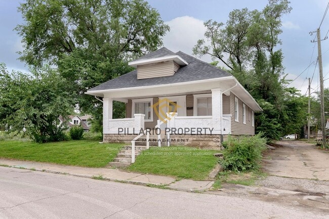 Building Photo - 3-Bedroom Home Near Tuxedo Park, Available NOW!