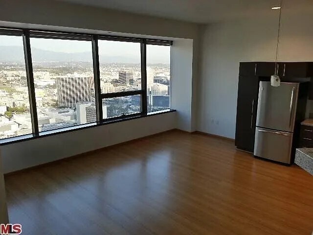 Primary Photo - 1100 Wilshire Blvd