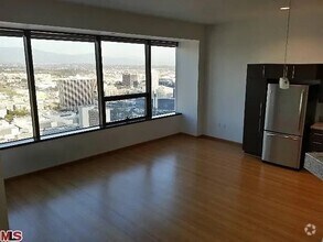 Building Photo - 1100 Wilshire Blvd