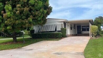 Building Photo - 7761 SE Shenandoah Dr