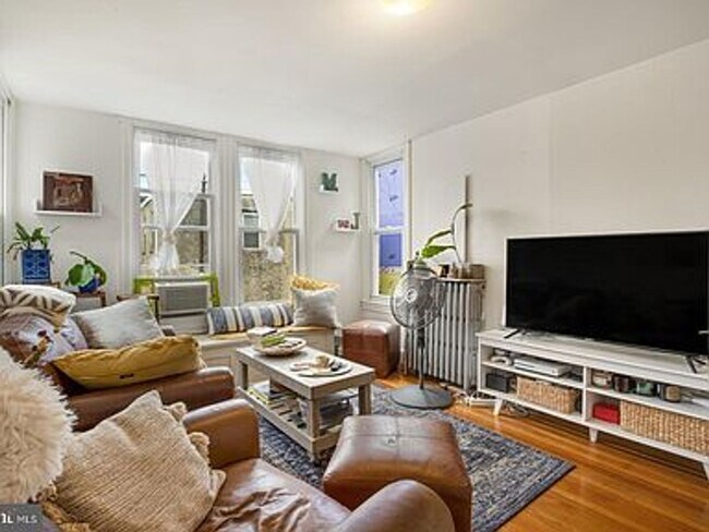 Foto del edificio - 1625 Brown St