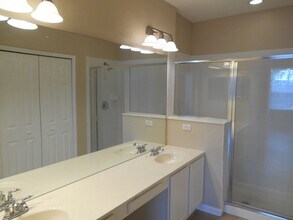 Building Photo - 5018 Maxon Terrace