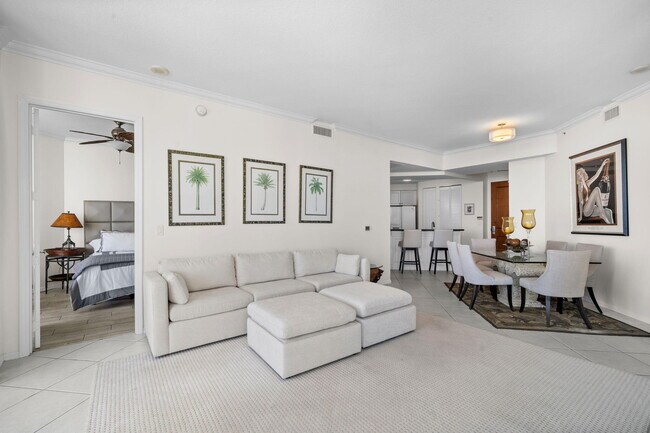 Foto del edificio - 347 N New River Dr E