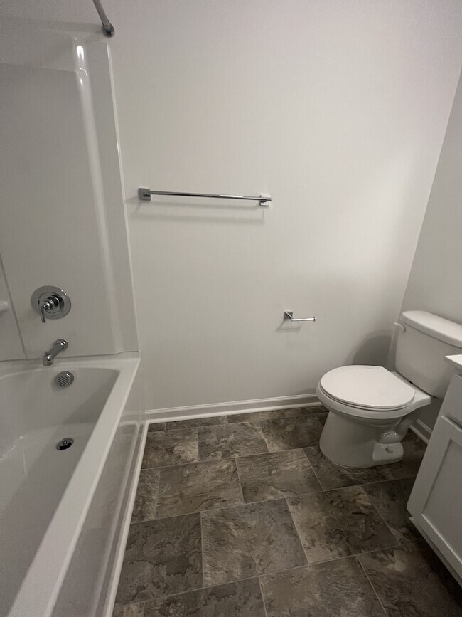 Foto del edificio - 1646 Granby Heights Dr