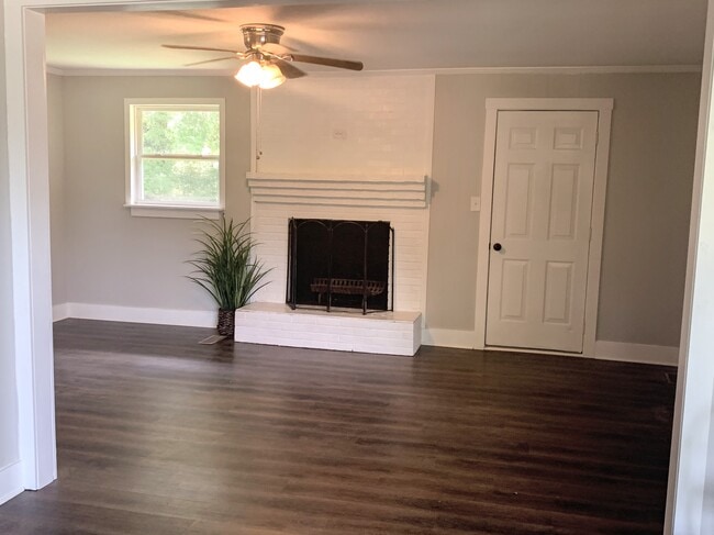 Foto del edificio - 2125 Cherry St SE