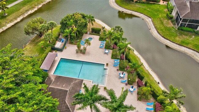 Foto del edificio - 7616 Elm Ridge Dr
