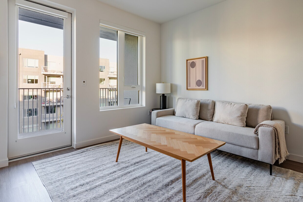 Foto principal - 3301 Innovation Wy