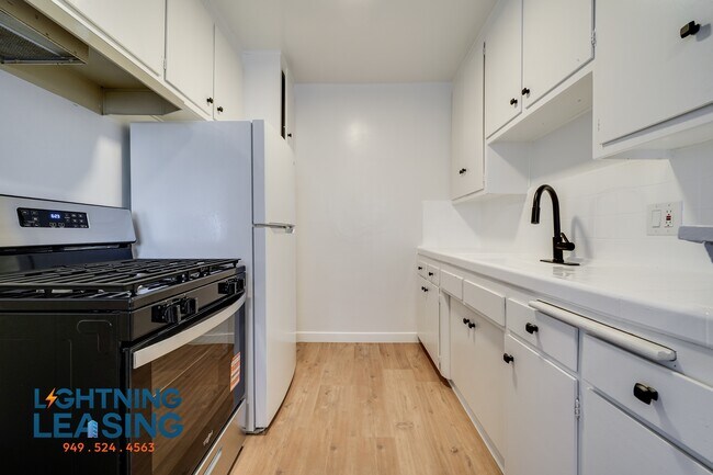 Foto del edificio - 5634 Lexington Ave