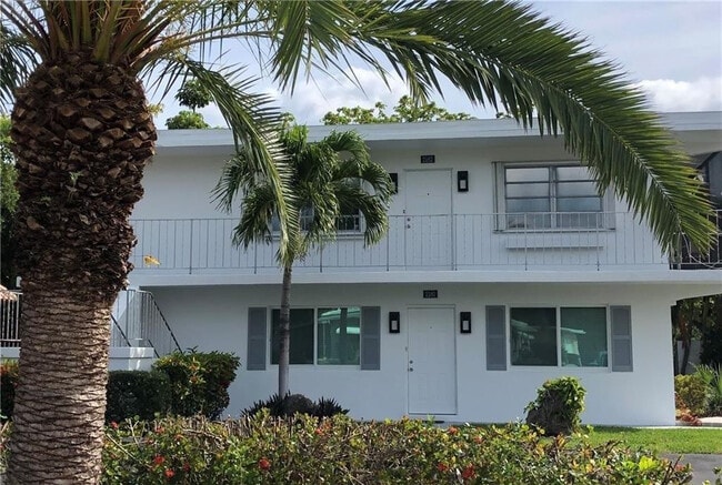 Foto del edificio - 2182 NE 5th Cir