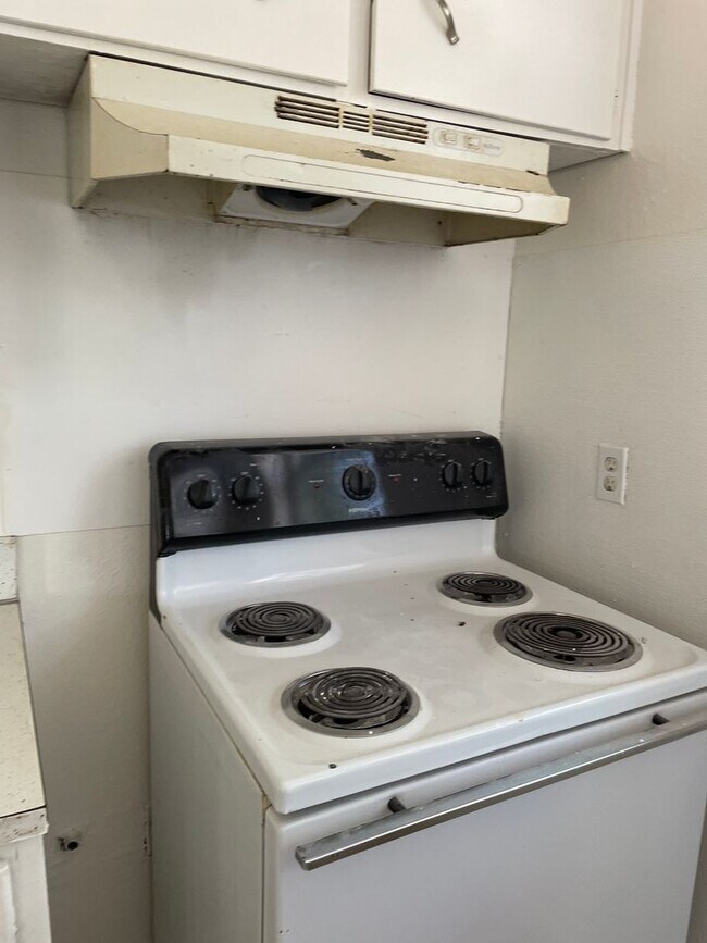 Foto del edificio - 703 E 3rd St