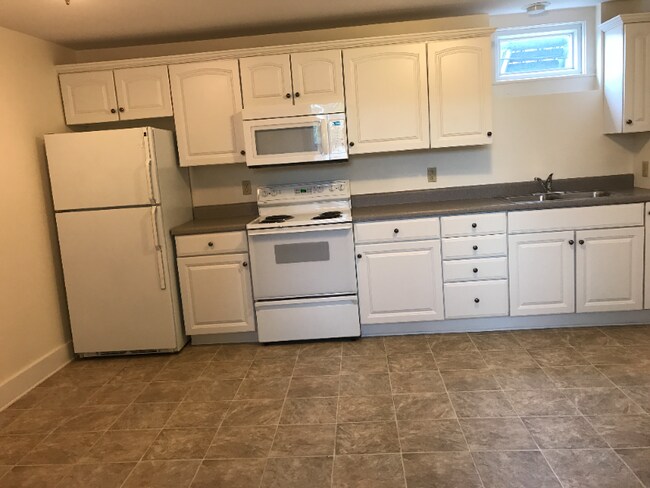 Foto del edificio - 624 1/2 S Main St