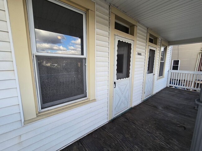 mad5865 - mad5865 Apartment