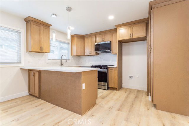 Foto del edificio - 9320 Rhea Ave