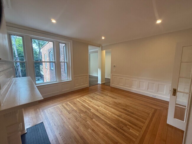 Foto del edificio - 1726 Beacon St