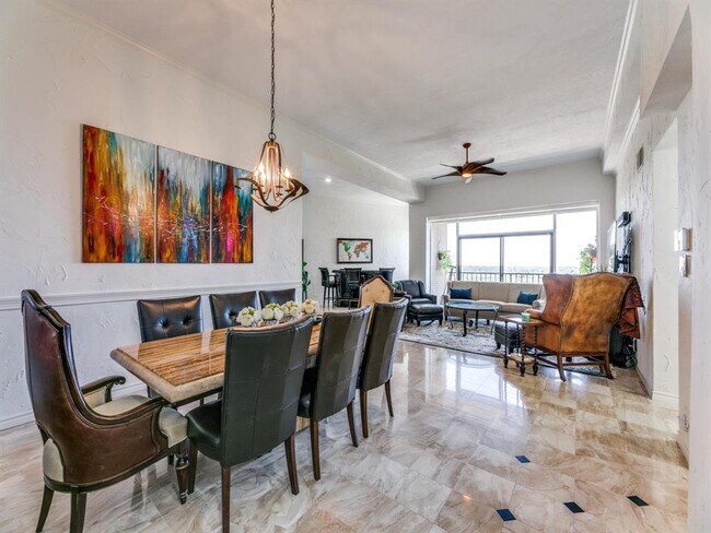 Foto del edificio - 5200 Keller Springs Rd
