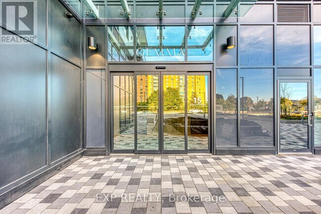 Building Photo - 15 Watergarden Dr