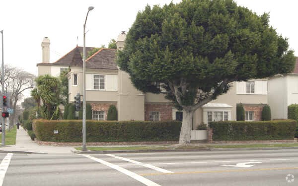 Building Photo - 9657 W Olympic Blvd