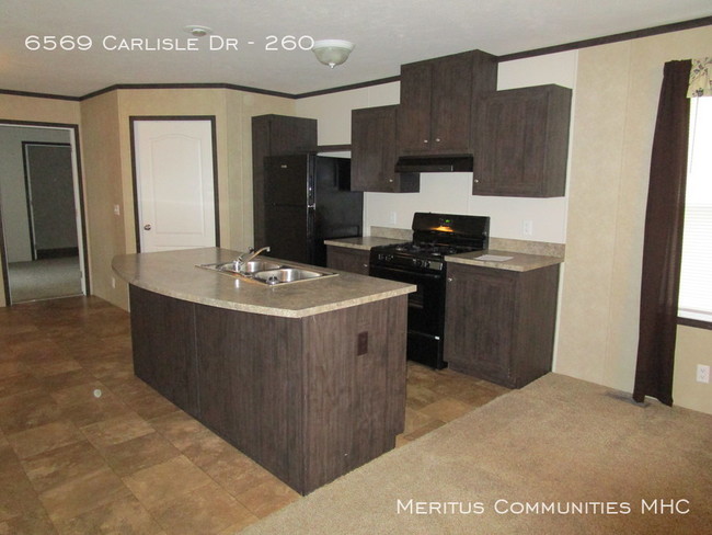 Building Photo - Lease a lifestyle makeover!