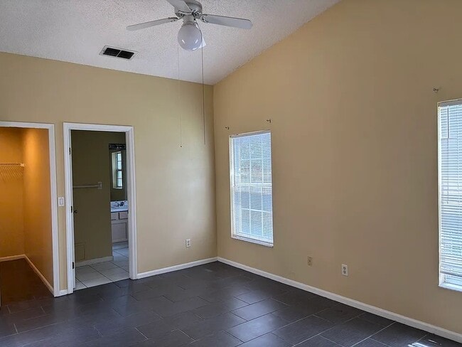 Building Photo - 2939 Barrymore Ct