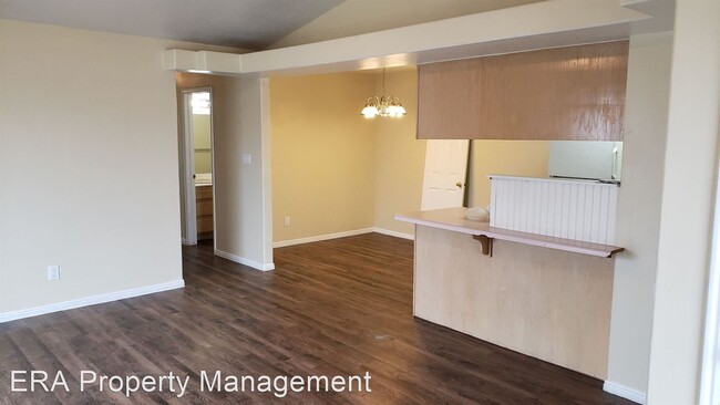 Building Photo - 3 br, 2 bath House - 525 E 2015 N