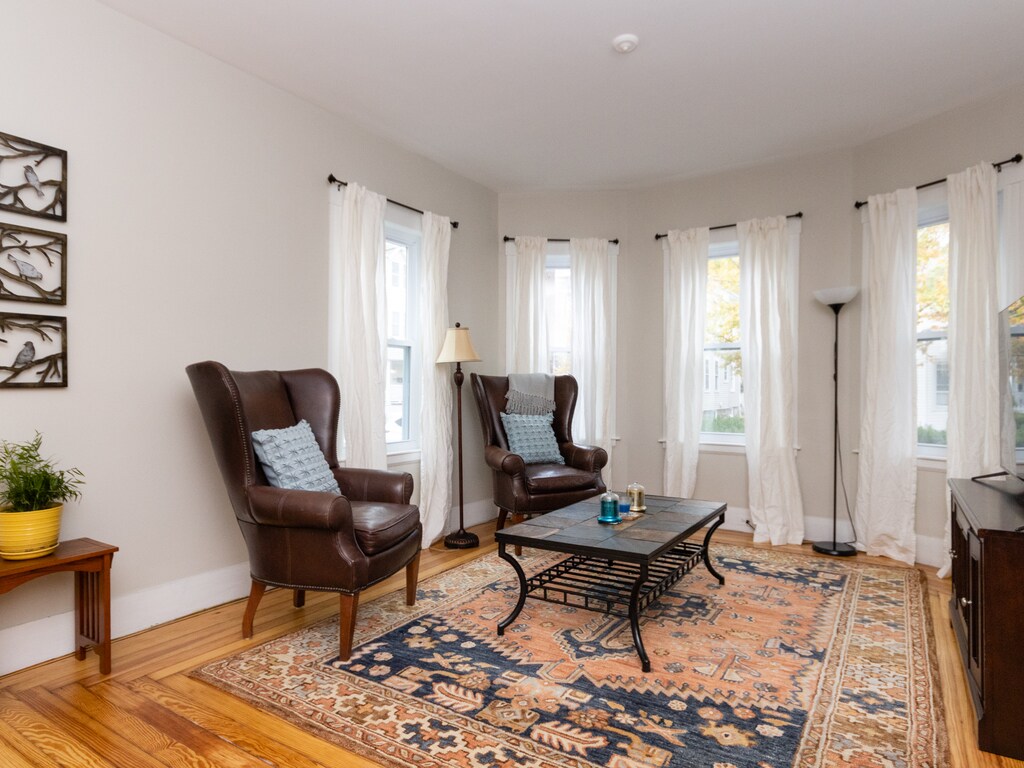 159 Beech St Unit 1, Belmont, MA 02478 Condo for Rent in Belmont, MA