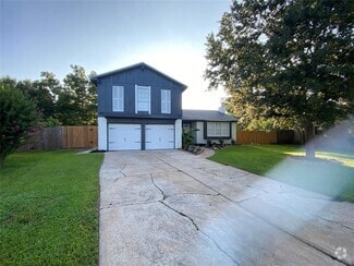 Building Photo - 15907 Inwood Ln