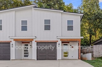 Building Photo - 432 Wayne Ave
