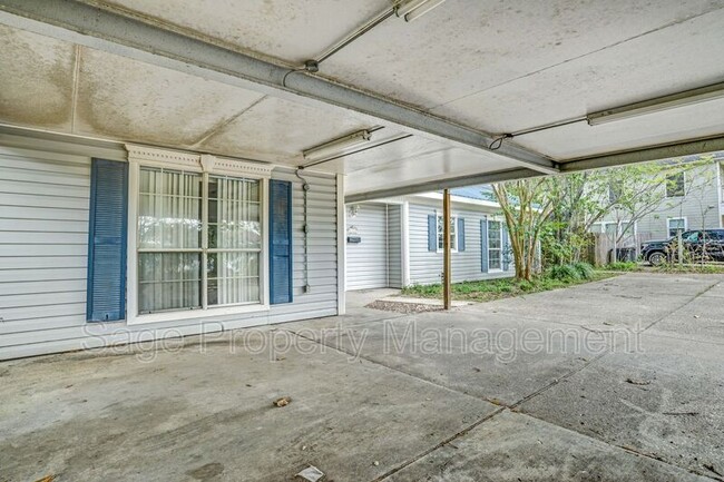Building Photo - 4325 Highland Rd