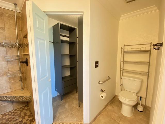 Building Photo - 2561 Grassy Point Dr, Unit 105