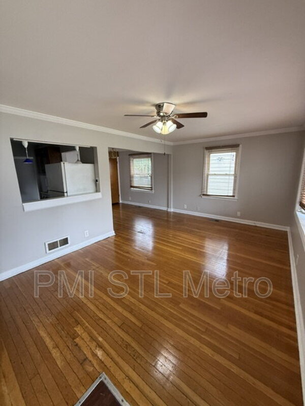 Foto del edificio - 1254 Roxton Dr