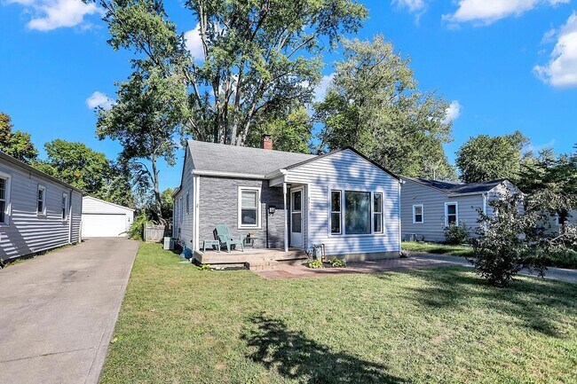 Building Photo - 5311 Crittenden Ave