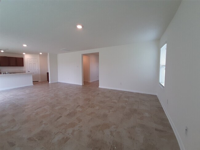Foto del edificio - 4834 Lucky Fawn Ln