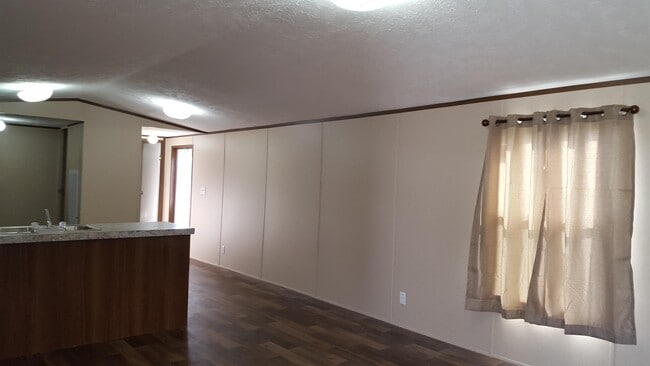 Building Photo - 239 Lex Ln