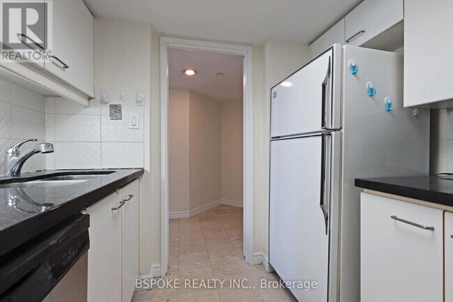 Photo du bâtiment - 38 Elm St