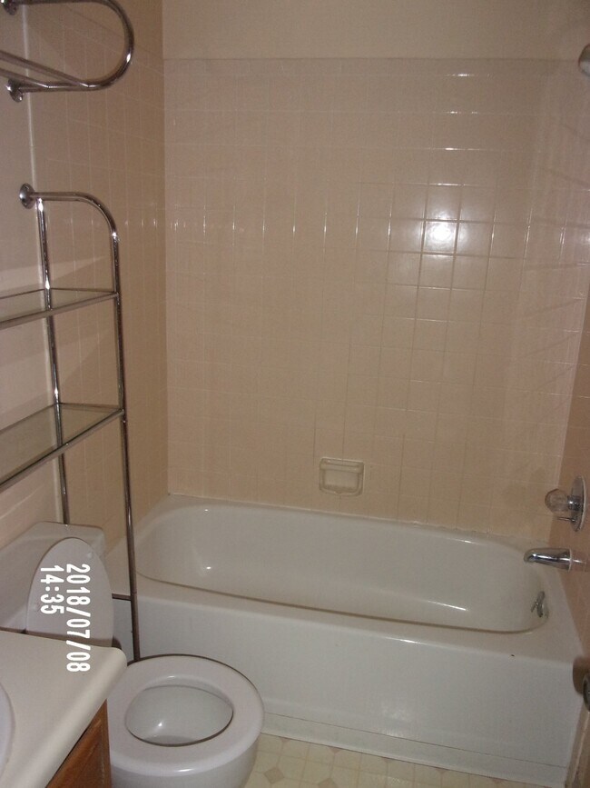 Foto del edificio - Littleton Ranch Style Townhome - 2 Bedroom...