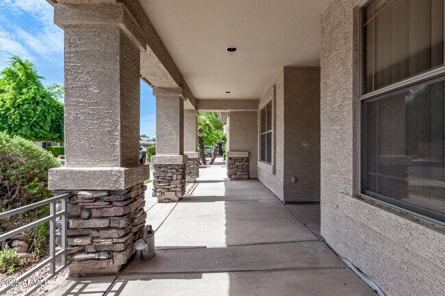 Building Photo - 17408 N Cassi Dr