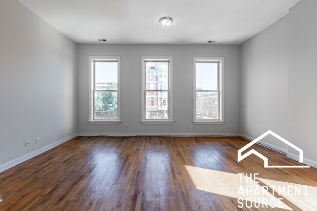 Foto del edificio - 2601 W North Ave