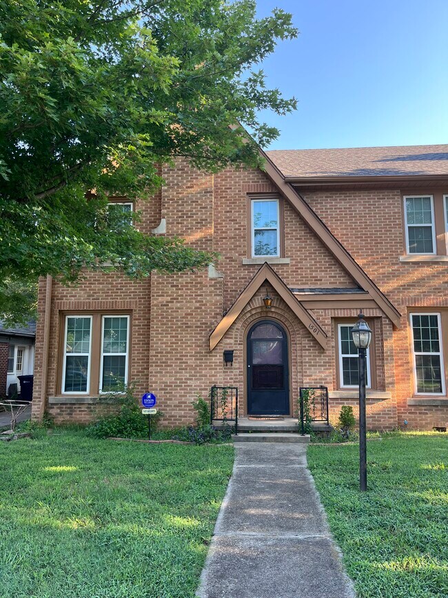 Foto del edificio - 1501 NW 18th St