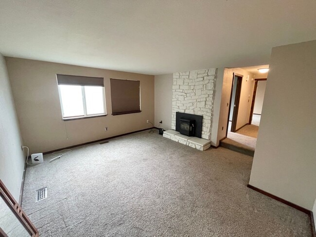 Building Photo - 2 Bed, 2 Bath Garden Condo in Kirkland!