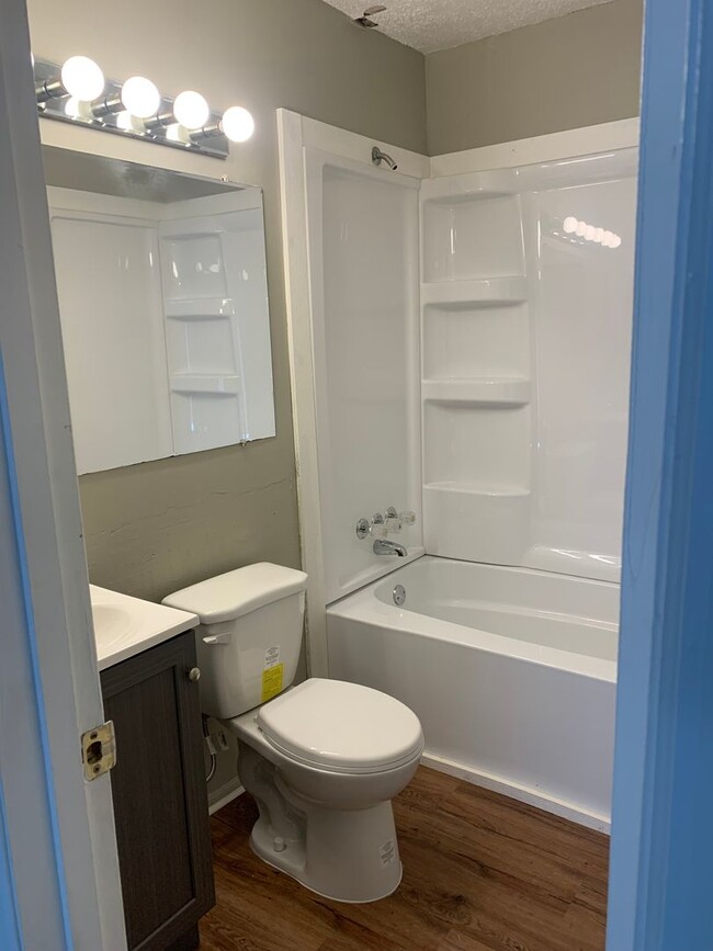 Interior Photo - The Crossings