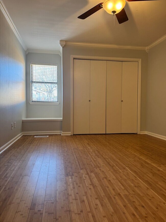 Building Photo - Questions please contact Joshua LaFever 50...