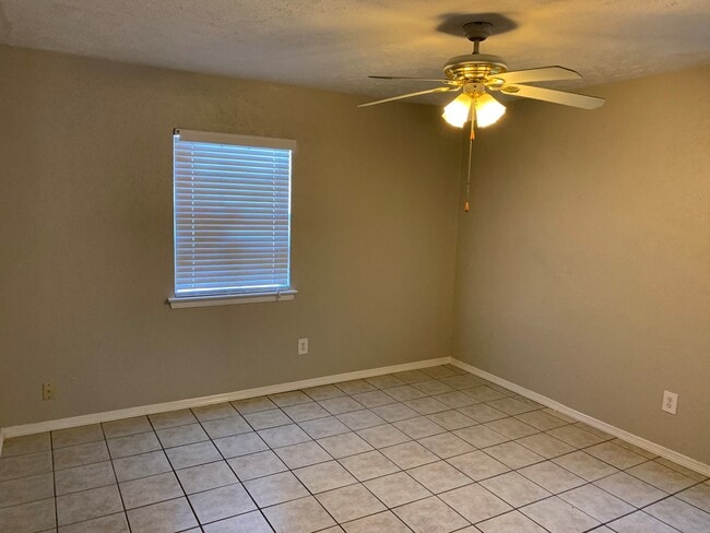 Foto del edificio - 603 Freestone Dr